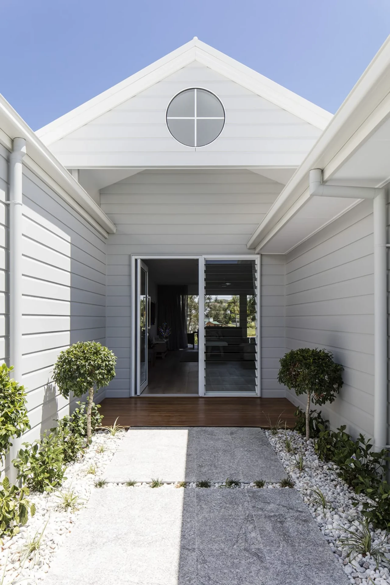 DPL Coatings crew working on a property in the Gold Coast region