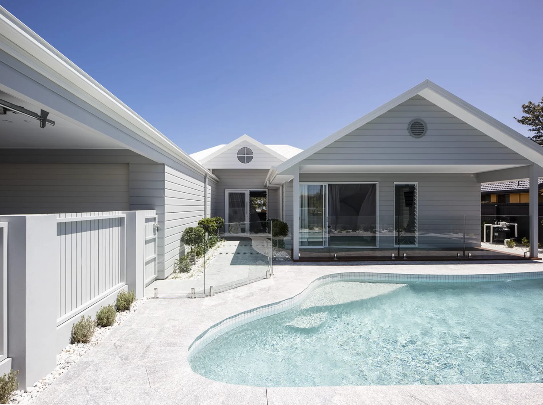 Exterior Painting in Coomera by DPL Coatings